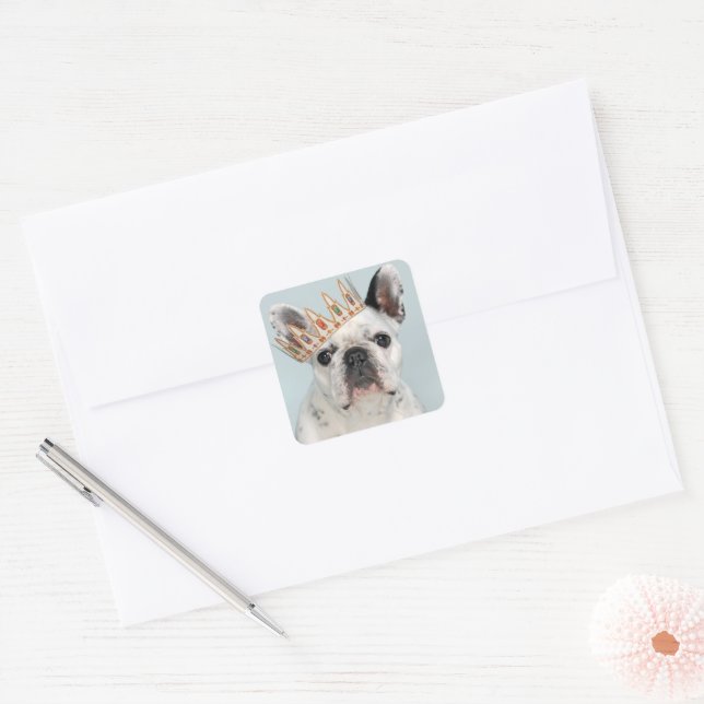 Sticker Carré Chien-taureau français avec couronne (Enveloppe)