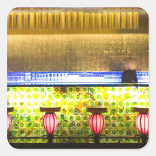 Sticker Carré Chine, Shanghai. Bar dans le quartier de bars Xin
