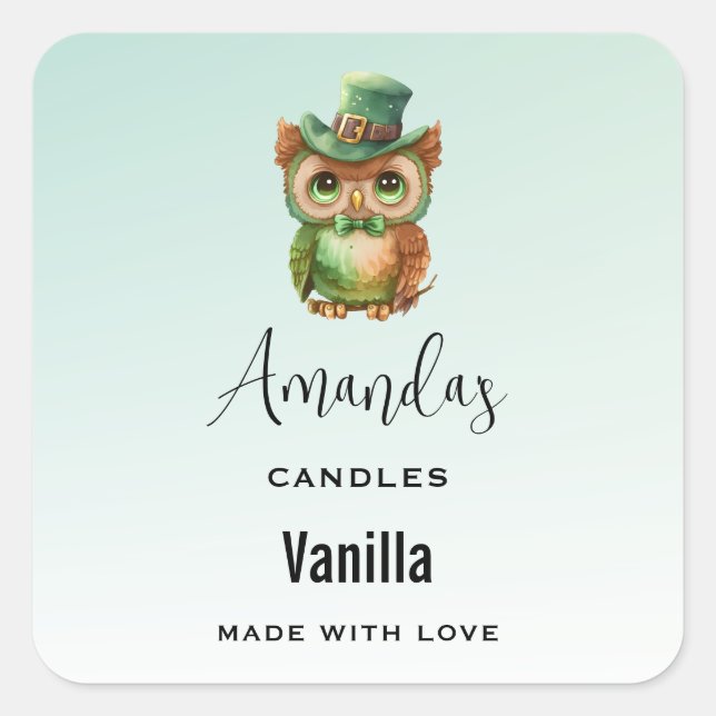 Sticker Carré Chouette mignonne dans une affaire de chapeau vert (Devant)