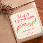 Sticker Carré Christmas Holly Berry Restauration maison<br><div class="desc">Créez des autocollants pour étiquette vos vacances de Noël produits maison,  biscuits,  bonbons,  gâteries,  faveurs de fête et plus avec une aquarelle moderne et élégante de sainte verte et baies rouges sur un arrière - plan à rayures d'ivoire pâle et votre message en lettrage chic.</div>