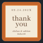 Sticker Carré Citrouille Orange Bordure Simple Mariage de automn<br><div class="desc">Faites une déclaration d'élégance sous-estimée avec cette simple faveur de mariage d'automne basée sur du texte,  merci étiquette autocollant avec une bordure de citrouille riche et orange sur ivoire. Utilisez l'option de personnalisation pour modifier les couleurs et les polices en fonction de votre thème mariage.</div>