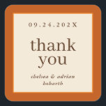 Sticker Carré Citrouille Orange Bordure Simple Mariage de automn<br><div class="desc">Faites une déclaration d'élégance sous-estimée avec cette simple faveur de mariage d'automne basée sur du texte,  merci étiquette autocollant avec une bordure de citrouille riche et orange sur ivoire. Utilisez l'option de personnalisation pour modifier les couleurs et les polices en fonction de votre thème mariage.</div>