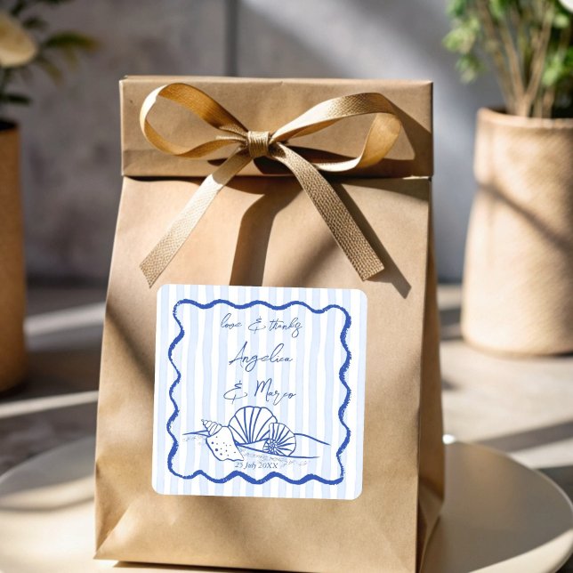 Sticker Carré Coquillages bleu ondulé bordé plage mariage faveur (Seashells handrawn sketch blue wavy border beach wedding personalized favor stickers)