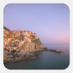 Sticker Carré Coucher de soleil sur le village de Manarola dans