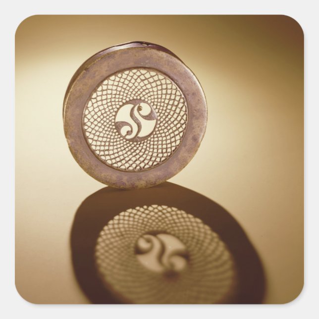 Sticker Carré Couvercle de boîte d'ouverture, de Cornalaragh (Devant)