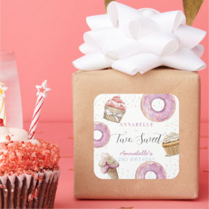 Sticker Carré Deux gâteaux sucrés et beignets fille 2e anniversa