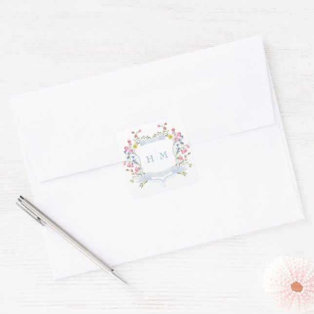Sticker Carré Elegant Dusty Blue Pastel Wildflower Crest Wedding (Enveloppe)