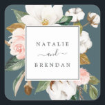 Sticker Carré Élégant Magnolia | Phoques d'enveloppe Mariage Tur<br><div class="desc">Ces élégantes enveloppes de mariage turquoise magnolia sont parfaites pour un mariage moderne et élégant. Le design floral moody est composé de pivoines roses vertes, de magnifiques fleurs de magnolia blanches et de coton avec de l'or et des feuilles verts dans un arrangement luxueux sur un arrière - plan turquoise....</div>