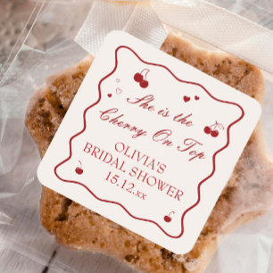 Sticker Carré Elle est la cerise sur le gâteau