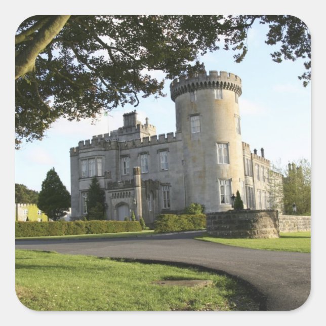 Sticker Carré Entrée latérale du château de Dromoland sans perso (Devant)