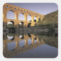 Europe, France, Provence, Gard; Pont du Gard,