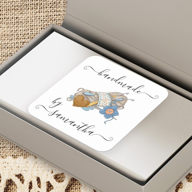 Sticker Carré Fabriqué à la main par des crochets et des boutons (Handmade by .. labels for handcrafted products)