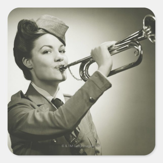 Sticker Carré Femme en uniforme de soldat (Devant)