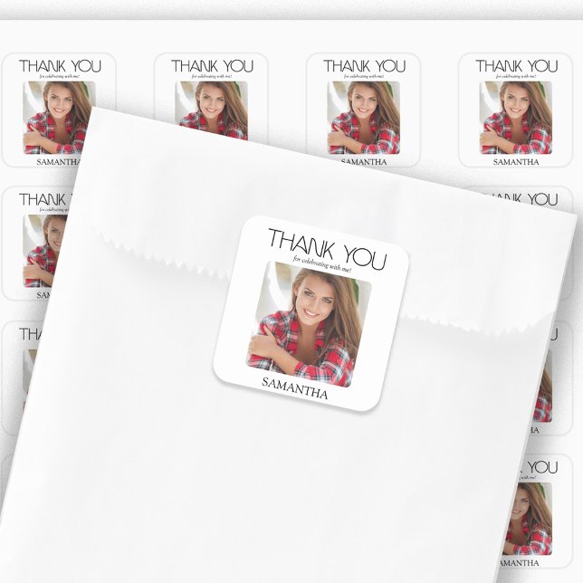 Sticker Carré Fête de fin d'études Photo moderne Merci (Graduation party "Thank you" photo stickers. Perfect for envelope seals or guest favor bag seals.)