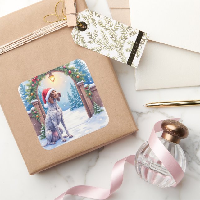 Sticker Carré German Shorthaired Pointer Snowy Gate Santa Hat (Cadeaux)