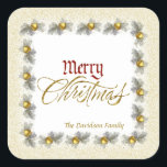 Sticker Carré Gold Foil et Red Merry Christmas Custom<br><div class="desc">Design élégant avec boules de Noël or et branches de pin,  belle feuille d'or Joyeuse typographie de Noël. Utilisez l'outil Customiser pour ajouter vos informations,  apporter des modifications. Vous pouvez ajouter votre propre image et texte,  parce que c'est aussi un modèle.</div>