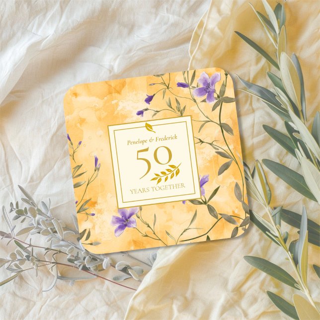 Sticker Carré Gold Violets Floral 50e anniversaire Mariage (Gold Violets Floral 50th Wedding Anniversary sticker)