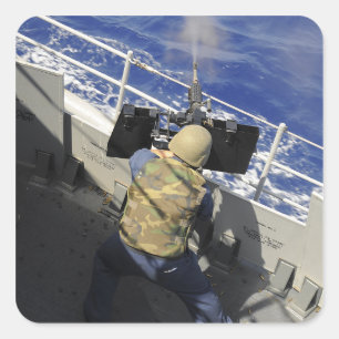 Sticker Carré Gunners Mate tirant une mitrailleuse de calibre 50
