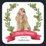 Sticker Carré Holly Banner Cocker Spaniel Christmas<br><div class="desc">Sur ces autocollants de correspondance de vacances,  un portrait d'un Cocker Spaniel couleur bouffon est entouré d'une couronne d'airelles rouges. En bas se trouve une bannière rouge avec votre salutation de Noël personnalisée,  et votre signature est en vert sous elle.</div>