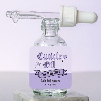 Sticker Carré Huile pour cuticules en lettres gothiques violette
