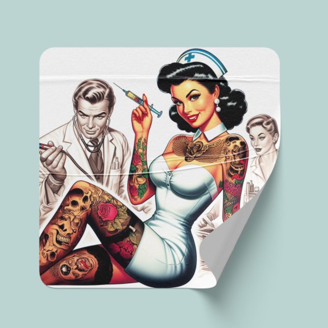 Sticker Carré Infirmière tatouée pin-up (Créateur téléchargé)