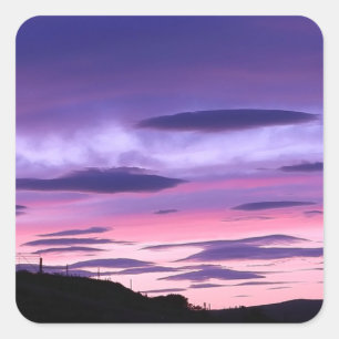 Sticker Carré Invasion Alien Coucher de Soleil Science‑Fiction O