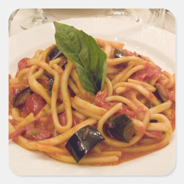 Sticker Carré Italie, Positano. Plaque de pâtes et aubergines. (Devant)