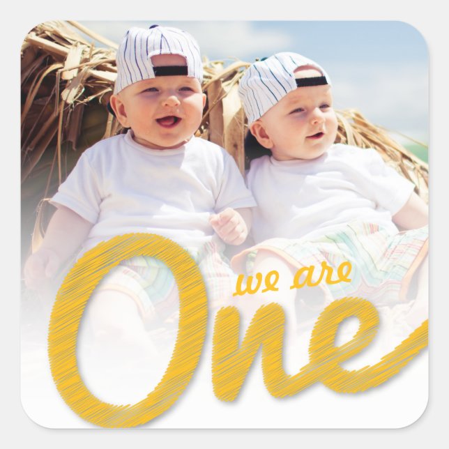 Sticker Carré Jumeaux Big Sketch jaune un an anniversaire photo (Devant)