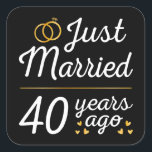 Sticker Carré Just Married 40 Years Ago II<br><div class="desc">Un design sympa, parfait pour tous ceux qui ont été mariés pendant 40 ans et à une cérémonie de renouvellement du voeu mariage. Il fait une belle tenue assortie pour les couples ! 'Just Married 40 Years ago' (Marié il y a 40 ans) cite un couple qui s'est marié il...</div>