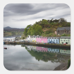 Sticker Carré Maisons colorées dans Portree, Skye