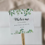 Sticker Carré Mariage de calligraphie Eucalyptus vert Bienvenue<br><div class="desc">Cet autocollant carré d'accueil mariage à eucalyptus vert est parfait pour un mariage moderne. Le design est composé de beaux feuilles peints à la main et d'eucalyptus verts, assemblés en bouquets soignés pour agrémenter votre événement. Ces étiquettes sont parfaits pour les sacs de bienvenue et les mariages de destination des...</div>