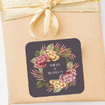 Sticker Carré Mariage floral spectaculaire<br><div class="desc">Stickers avec d'élégantes fleurs d'aquarelle rose et or avec une belle verdure sur un arrière - plan d'aubergine foncé,  ces stickers sont parfaits pour les douches nuptiales faveurs,  les faveurs de mariage,  enveloppes sceaux et plus encore. CORRESPONDRE des articles dans notre magasin.</div>