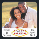 Sticker Carré Mariage Las Vegas - Enveloppe photo personnalisée<br><div class="desc">Personnalisez cet autocollant de mariage vegas avec votre propre photo et texte. Entièrement personnalisable.</div>