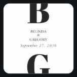 Sticker Carré Mariage minimaliste moderne noir et blanc<br><div class="desc">Un design moderne minimaliste noir et blanc monogramme. Un design unique qui utilise des éléments contemporains et la typographie. Un design simple monogrammed noir et blanc élégant. Un design élégant et moderne autocollant mariage avec des éléments contemporains. Des invitations de mariage et d'autres articles de papeterie sont également disponibles.</div>