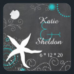 Sticker Carré Mariage Whimsical Chalkboard Beach<br><div class="desc">Bécasseaux de mer adorables (étoiles de mer coquille de mer) et tourbillons pointillés en blanc, formes d'aqua solaire fausse texture de tableau noir conçu sur mesure Mariage Enregistrer les Stickers Date. Personnalisez l'invitation de mariage chic, super et capricieuse de plage ou préférez les autocollants avec votre propre texte. (Vous pouvez...</div>