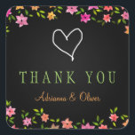 Sticker Carré Merci de courroie colorée à fleurs de tableau noir<br><div class="desc">Merci mariage vous préférez autocollant avec des fleurs d'aquarelle colorées fantaisie sur un arrière - plan vintage de tableau. Consultez notre magasin pour trouver des faire-part de mariage,  des timbres et beaucoup d'autres de ce design fabuleux.</div>