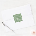 Sticker Carré Merci Mariage fleuri de Moss Green Peacock<br><div class="desc">Scellez vos cartes de remerciements avec cet élégant mariage Moss Green Peacock Flourish Merci sticker. Le design d'un autocollant présente un élégant paon orné de fleurs. Autre papeterie mariage,  fournitures de mariage,  et faveurs de fête disponibles avec cette conception aussi.</div>