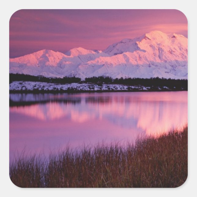Sticker Carré Mt. Denali au coucher du soleil depuis Reflection  (Devant)