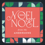 Sticker Carré Noel brillant coloré script géométrique Noël<br><div class="desc">Amusement coloré Noel Noël typographie géométrique script de vacances design. Rouge,  vert,  bleu marine et rose.</div>
