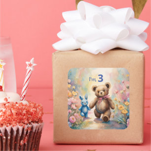 Sticker Carré Ours en peluche et lapin dans un jardin pastel