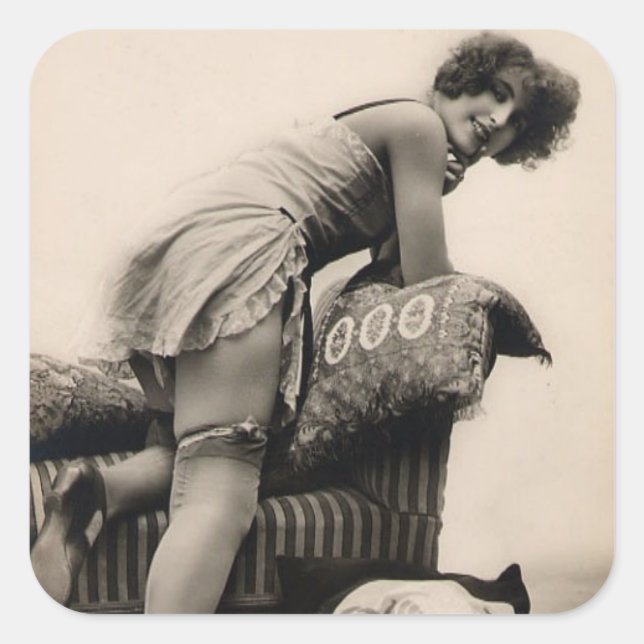 Sticker Carré Photo d'une fille flapper osée des années 1920 (Devant)