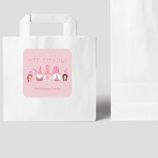 Sticker Carré Pink Christmas Five Gnomes personnalisé Famille (Custom Pink Christmas Five Gnomes custom Family Square Sticker- Personalized, Festive)