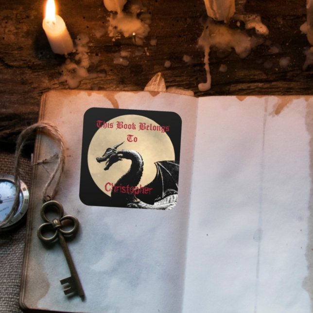 Sticker Carré Plaque-livre de dragon mythique personnalisée (Créateur téléchargé)