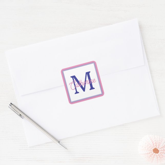 Sticker Carré Preppy Pink and Navy Blue Simple Monogram (Enveloppe)
