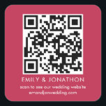 Sticker Carré QR Code Mariage Site Web Noms Magenta<br><div class="desc">Le site Web du Mariage de code QR Noms Magenta. Le texte peut être facilement personnalisé. Vous pouvez également modifier les couleurs arrière - plans et textuelles pour qu'elles correspondent à votre thème mariage si vous le souhaitez via l'option Personnaliser supplémentaire.</div>