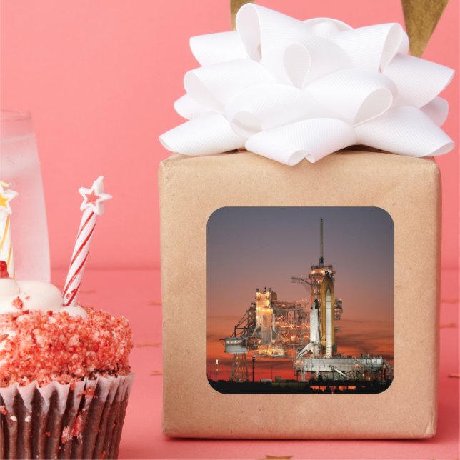 Sticker Carré Red Sky for Space Shuttle Atlantis Launch (Fête)