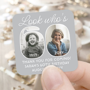 Sticker Carré Regardez qui a 60 ans Moderne Numéros de photo Fêt