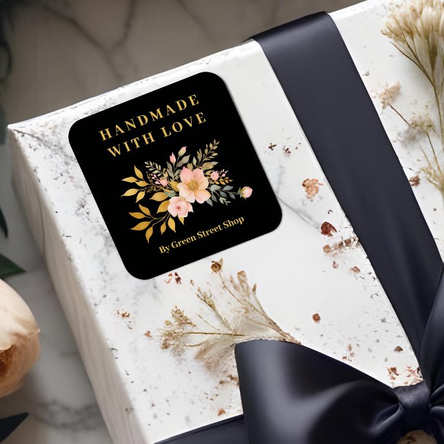 Sticker Carré Romantic Floral Bouquet in Pink Shades Handymarker (Romantic Floral Bouquet in Pink Shades for Handymaker and other Artisans Square Stickers. )