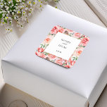 Sticker Carré Roses roses roses roses romantiques<br><div class="desc">Ce magnifique design présente un motif arrière - plan rose vif,  un étiquette central avec bordure en dégradé d'or et des champs de texte modifiables.</div>