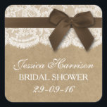 Sticker Carré Ruban Brown Sur Fête des mariées Kraft & Dentelle<br><div class="desc">Ce ruban marron chocolat rustique avec arc sur kraft & dentelle nuptiale autocollants sera l'accessoire parfait pour toute future mariée! Le design comprend un joli arrière - plan rustique effet kraft avec une coupe en dentelle blanche vintage romantique finie par un ruban marron chocolat avec arc. Ces autocollants peuvent être...</div>